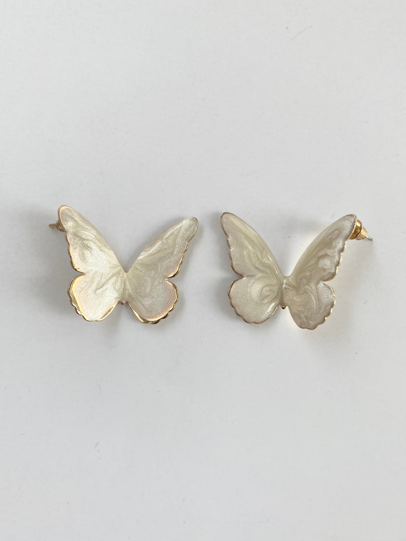 Marble Finish Butterfly Earrings