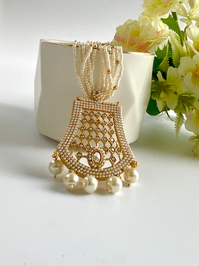 Myra Diamond N Pearl Necklace Set