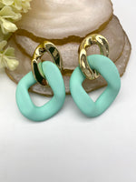 Load image into Gallery viewer, Touch Me Not Earrings
