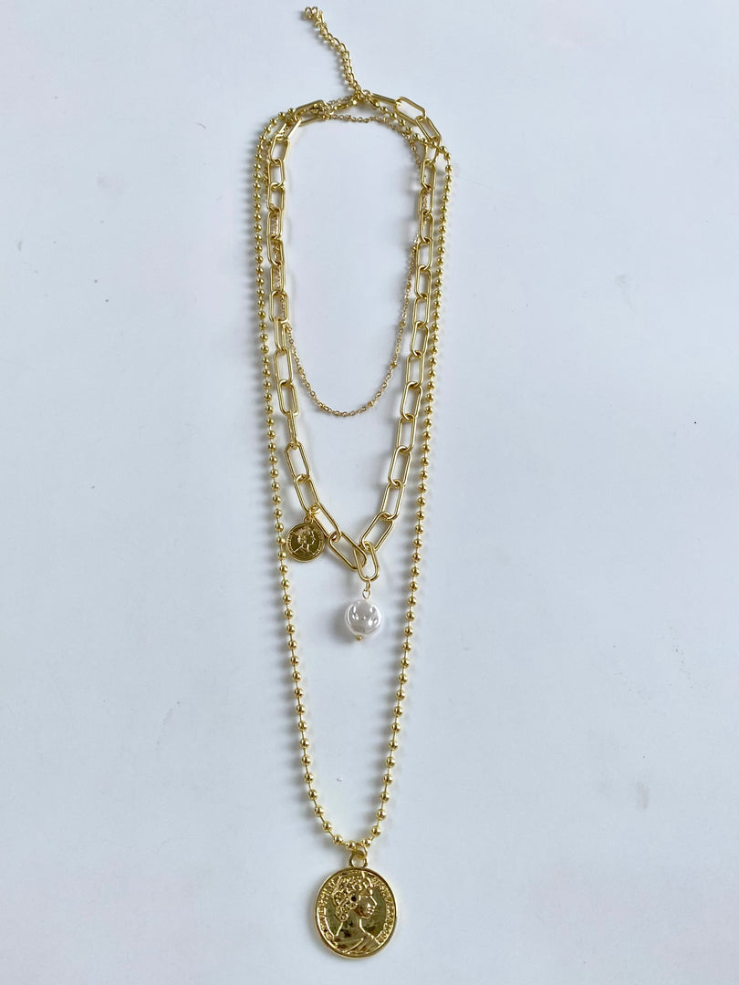 Triple Layered Ginni Pearl Necklace