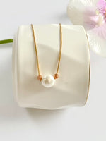 Load image into Gallery viewer, Vyora Pearl Chain Necklace Necklace
